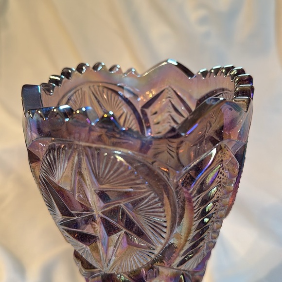Vintage L. E. Smith Nortec Ohio Star Carnival Iridescent Amethyst Glass Vase 9" - Picture 10 of 10